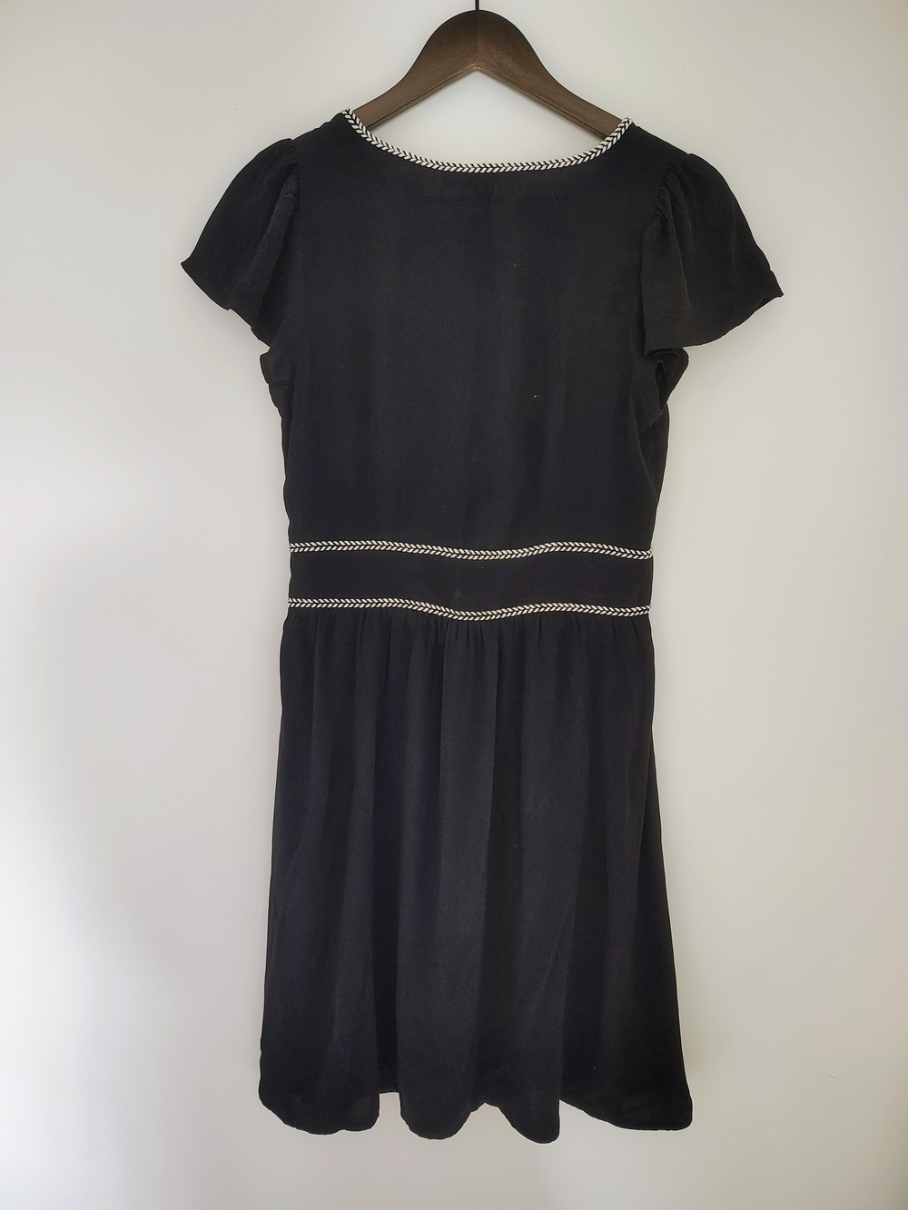 NWT LOFT Braided V-neck Flutter Sleeve Baby Doll Dress Size 4 - Picture 3 of 7